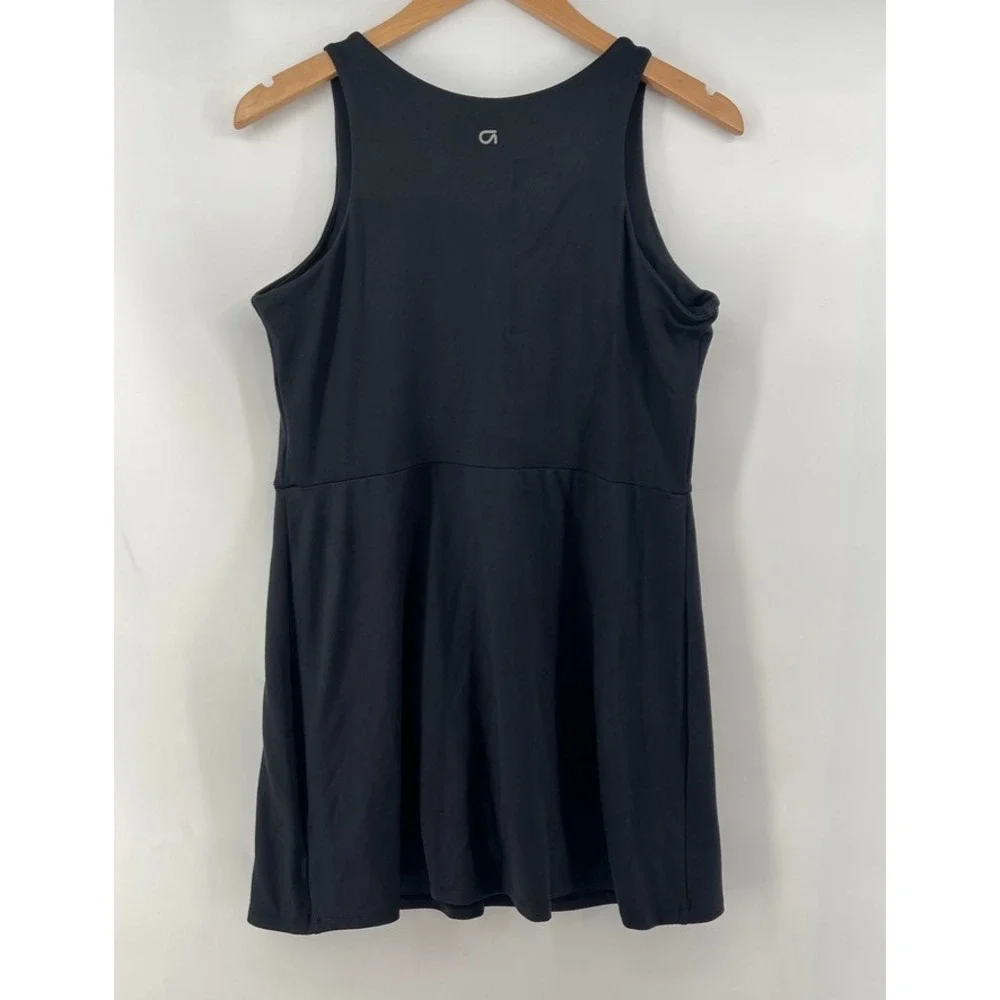 GapFit Active Athletic Dress Women Large BlacK Built-In Shorts Golf Tennis Sport
